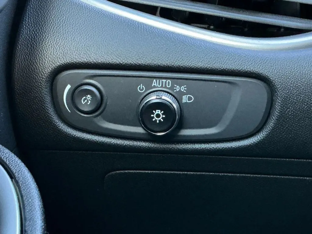 Chevrolet Malibu photo 34