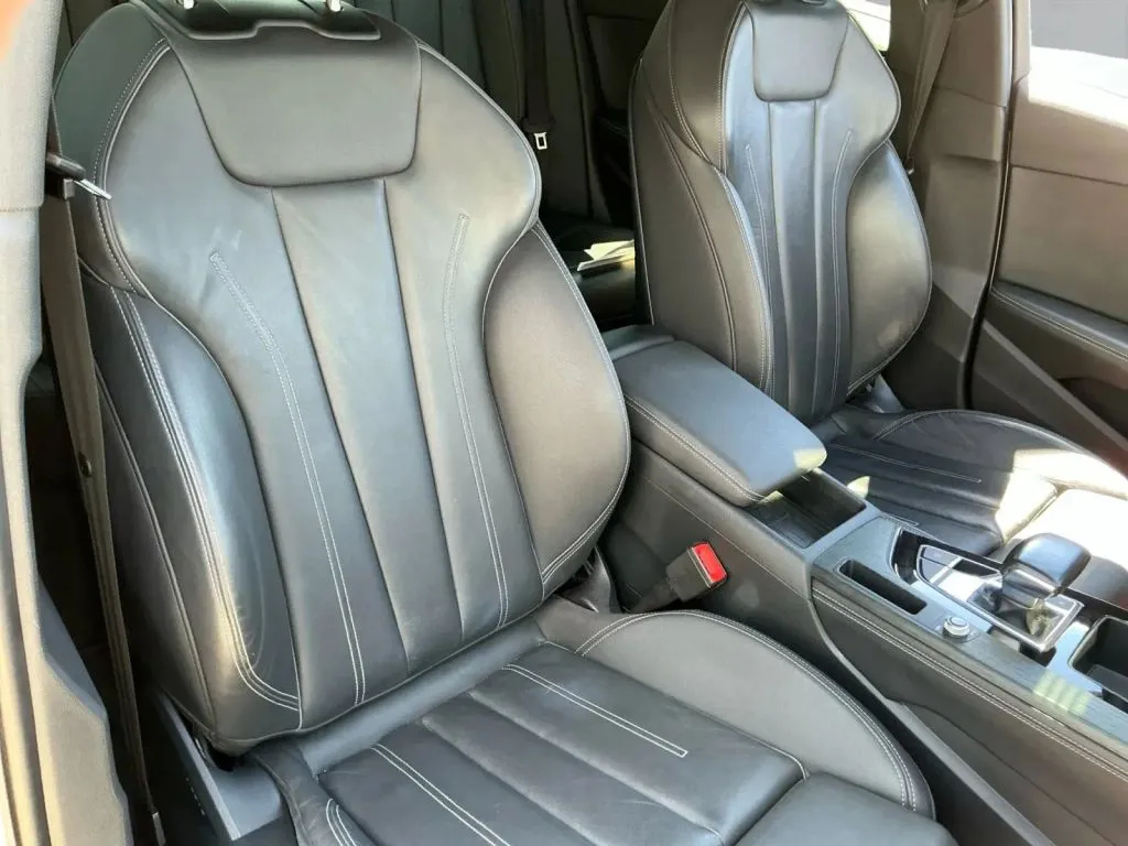 Audi A4 photo 21