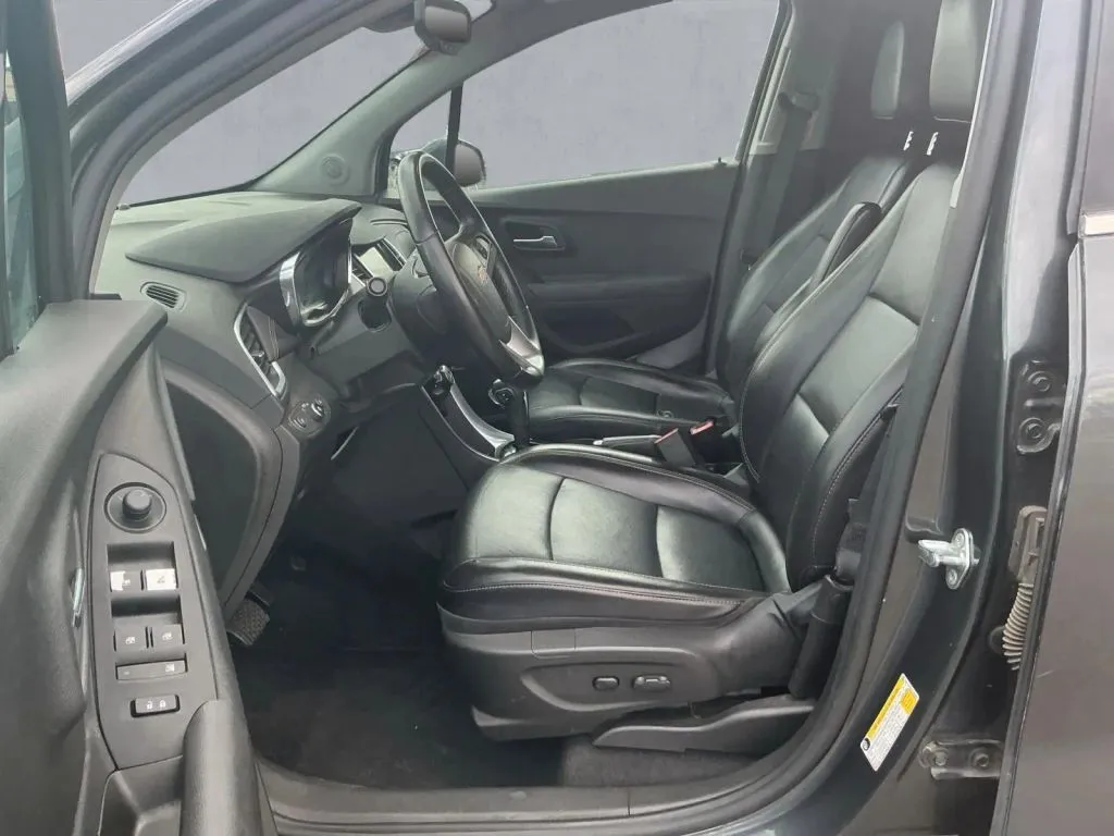 Chevrolet Trax photo 12