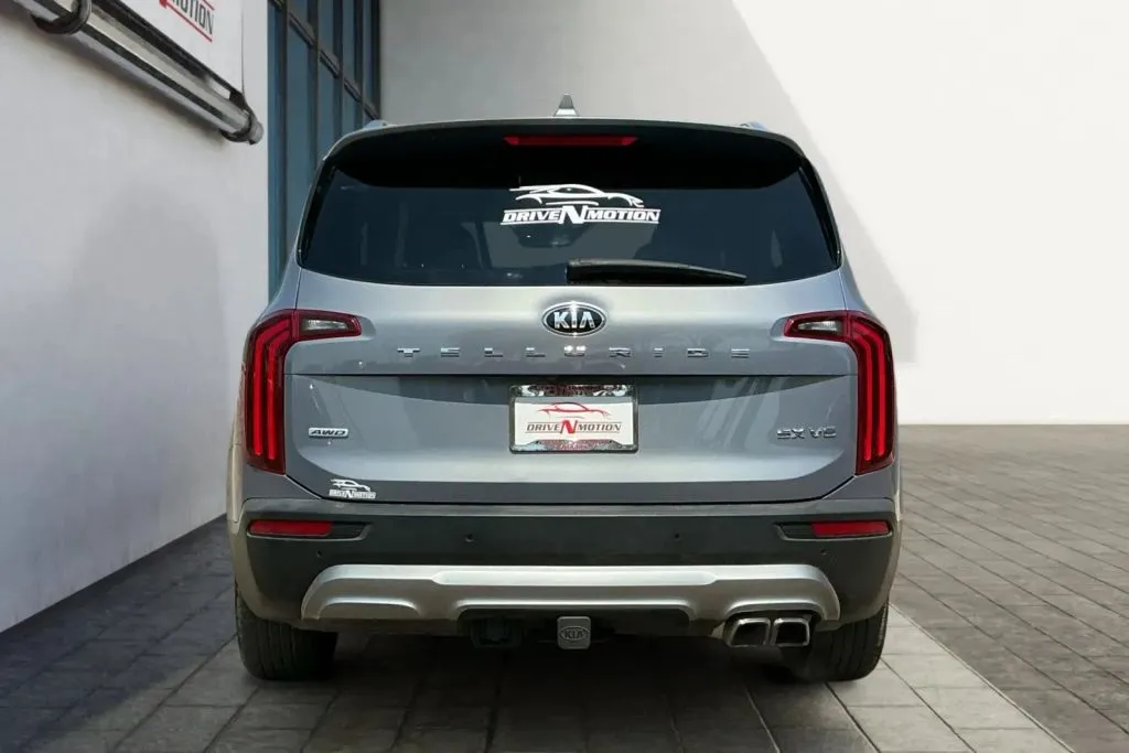 More photos of 2021 Kia Telluride SX Sport Utility 4D at Drive N-Motion Thornton, CO