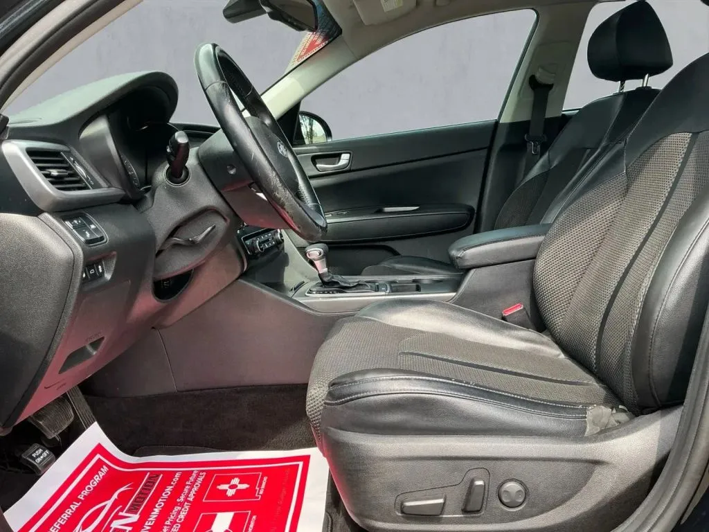 Kia Optima photo 12