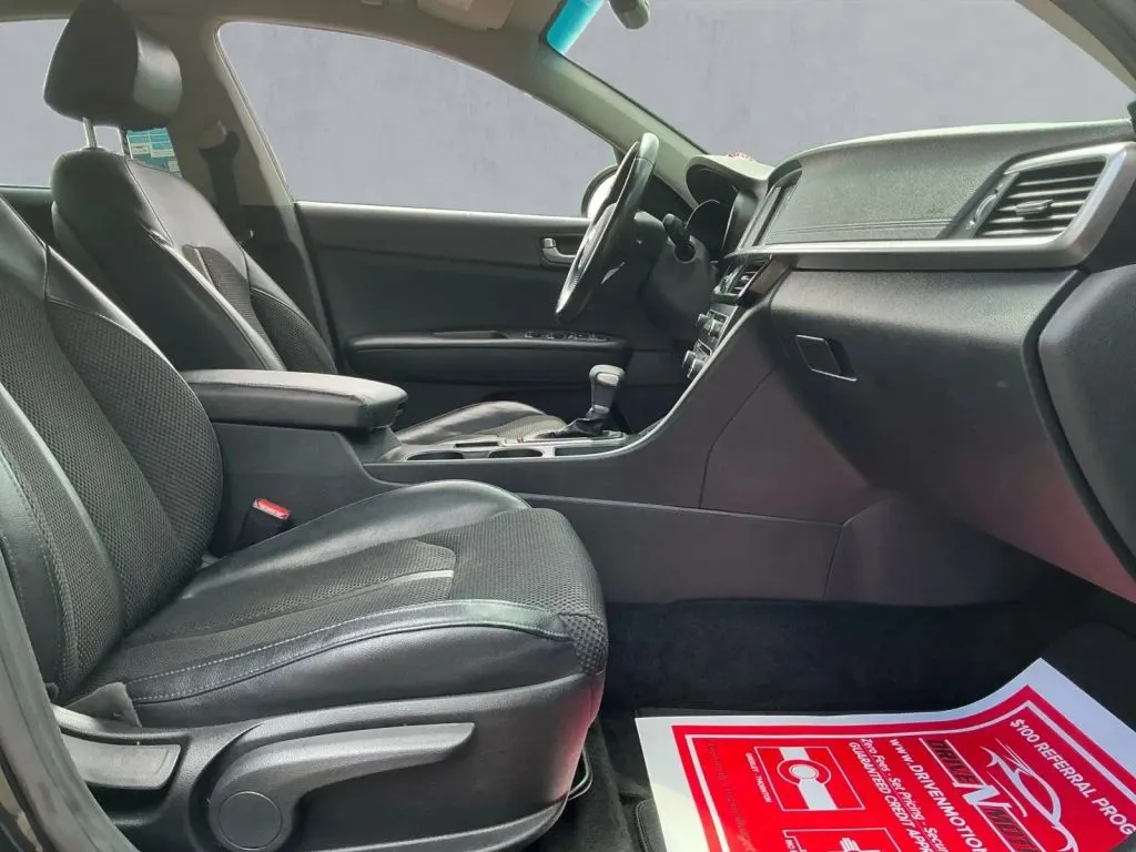 Kia Optima photo 21