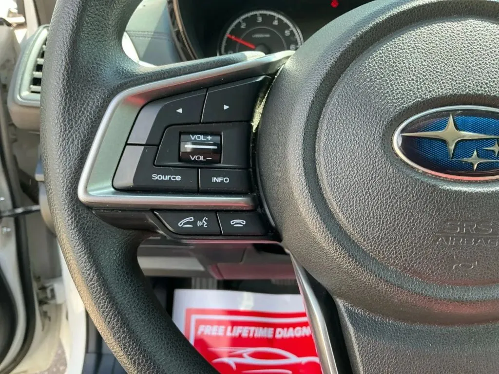 Subaru Impreza photo 22