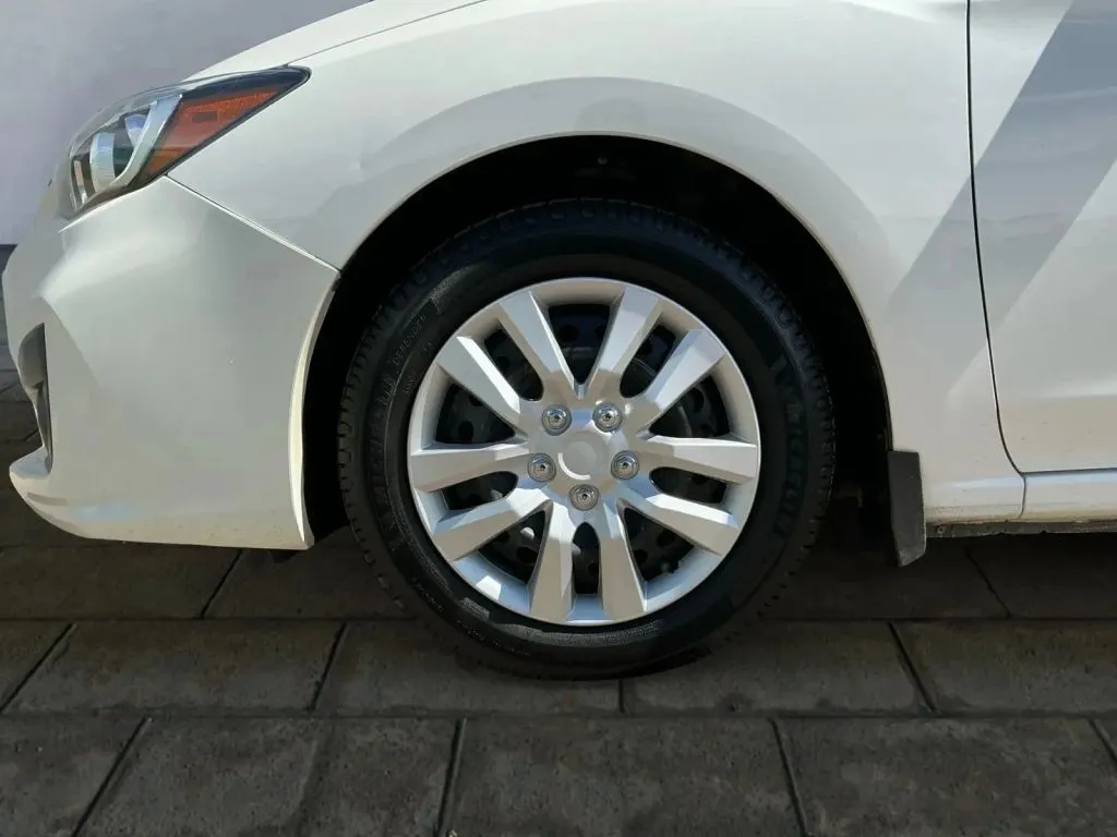 Subaru Impreza photo 19