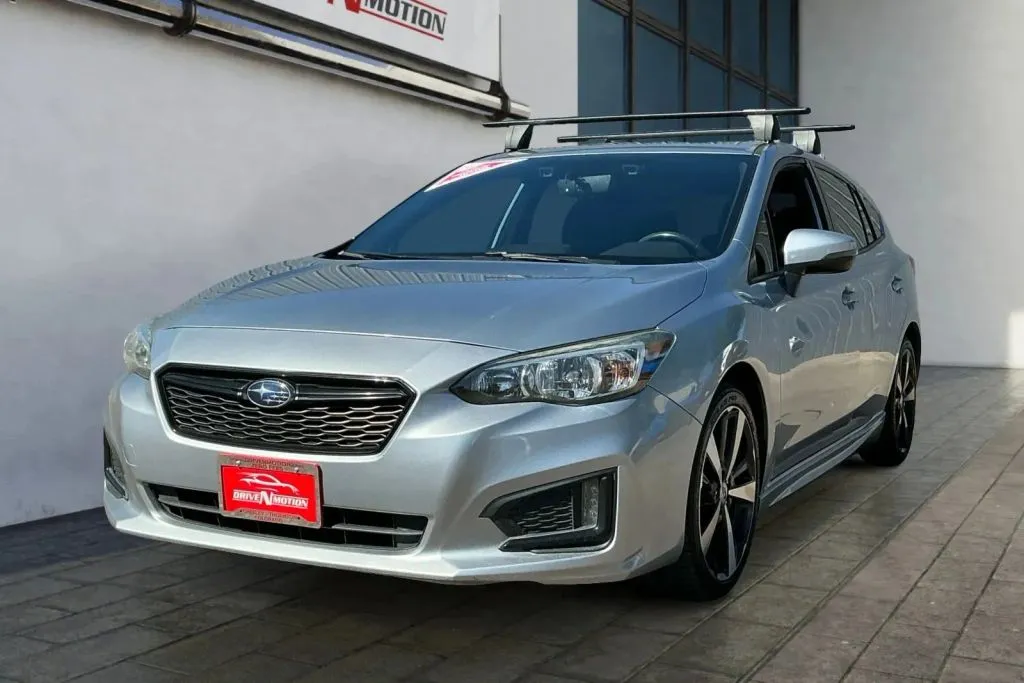 Subaru Impreza photo 8