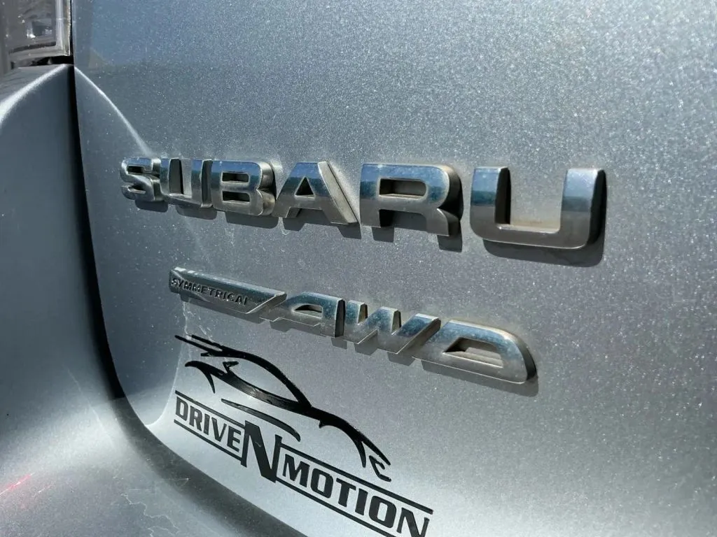 Subaru Impreza photo 35