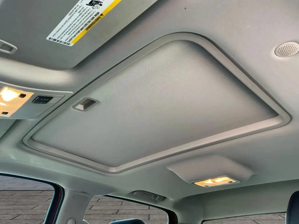 Chevrolet Silverado photo 24