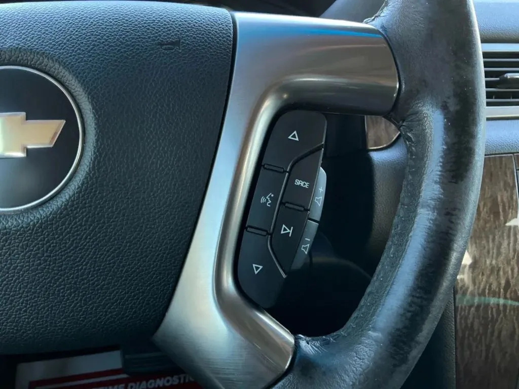 Chevrolet Silverado photo 27