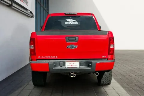 More photos of 2007 Chevrolet Silverado 1500 Crew Cab LTZ Pickup 4D 5 3/4 ft at Drive N-Motion Thornton, CO