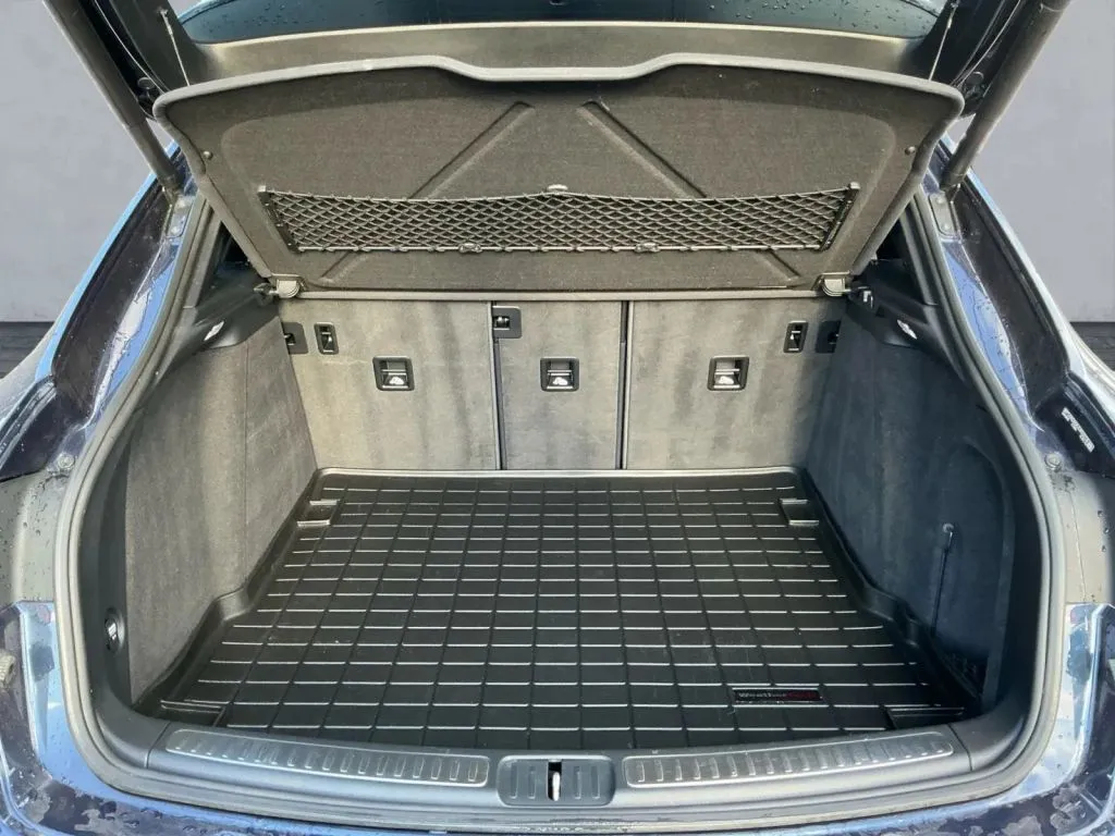 Porsche Macan photo 18