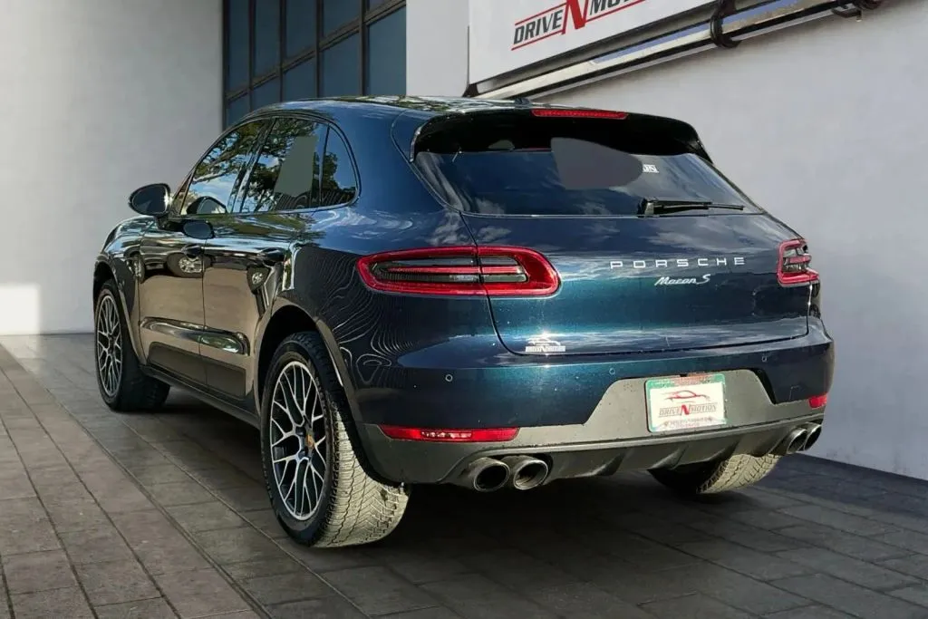 Porsche Macan photo 6