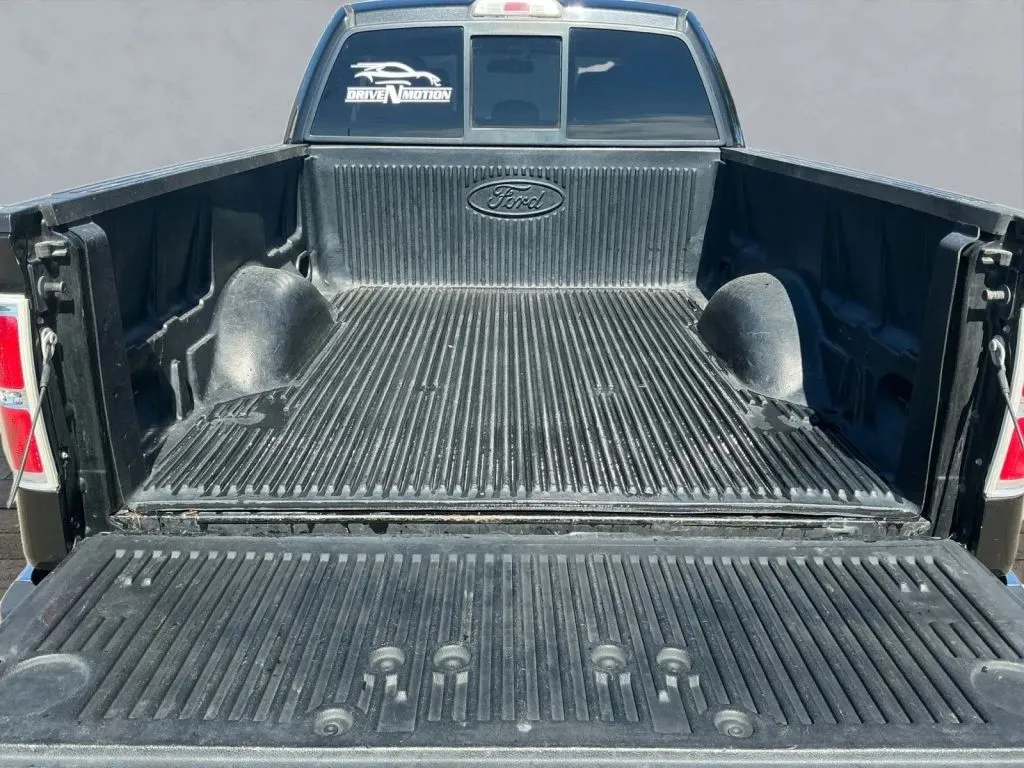 Ford F-150 photo 19