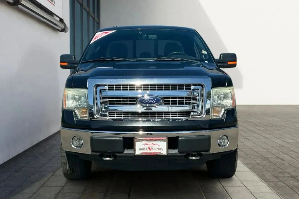 Ford F-150 photo 9