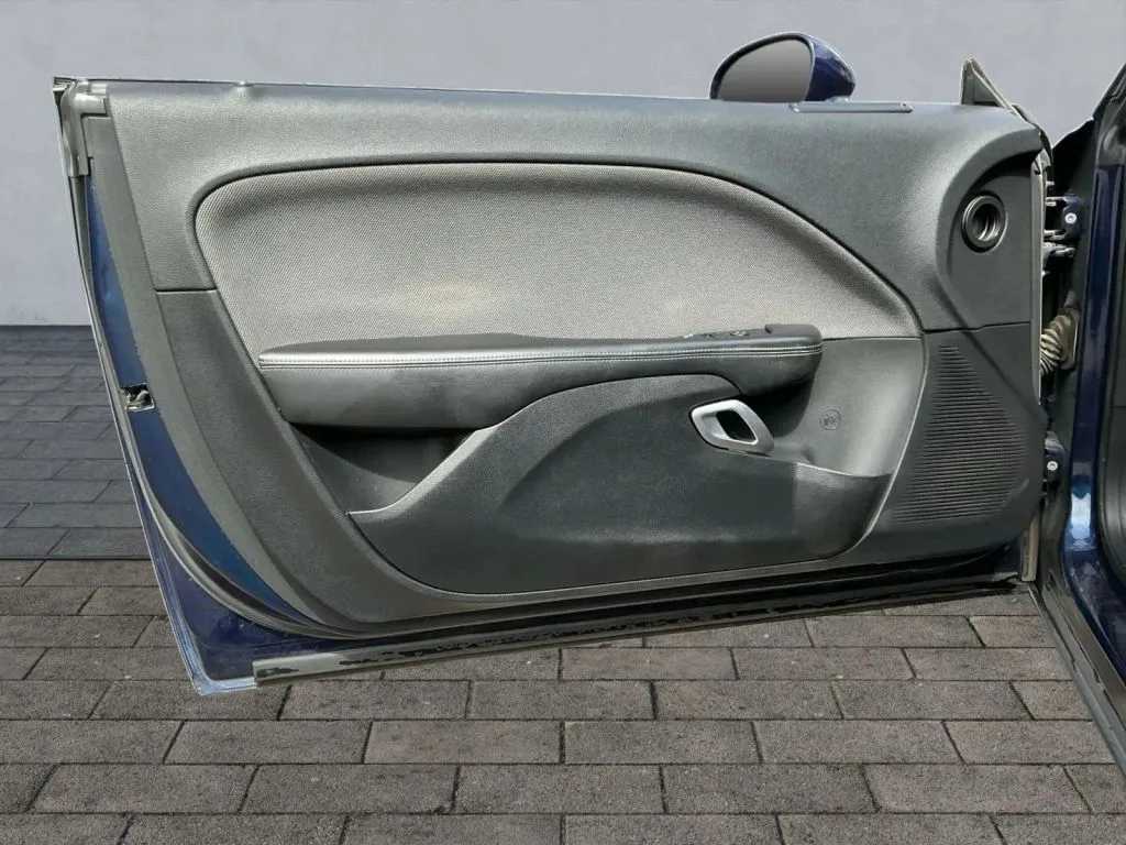 Dodge Challenger photo 10