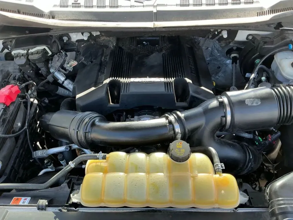 Ford F-150 photo 22