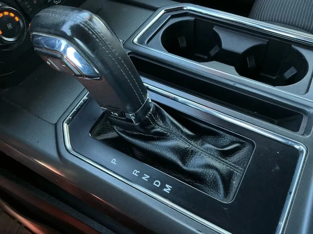 Ford F-150 photo 32