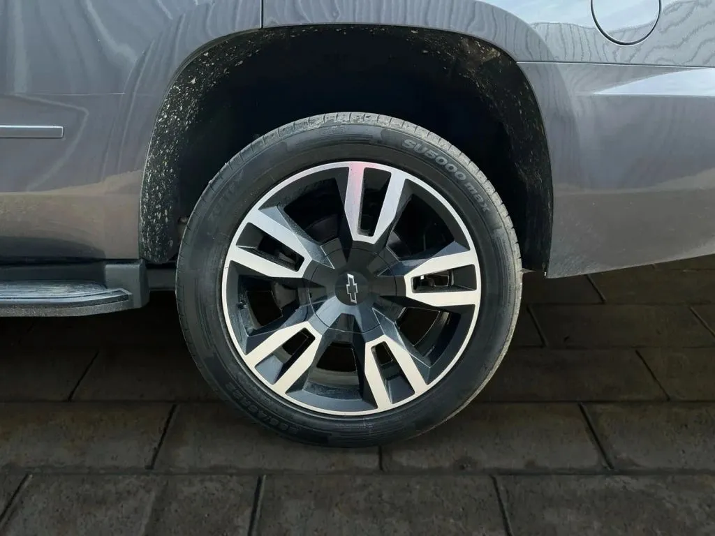 Chevrolet Tahoe photo 19