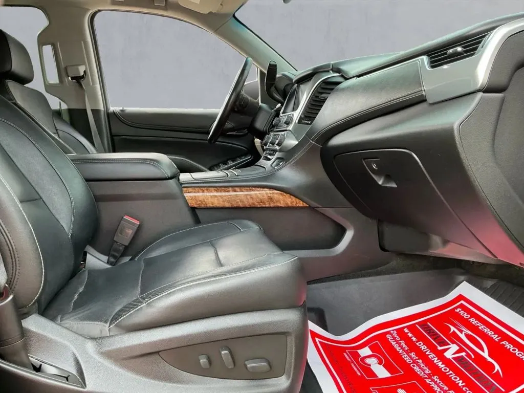 Chevrolet Tahoe photo 22