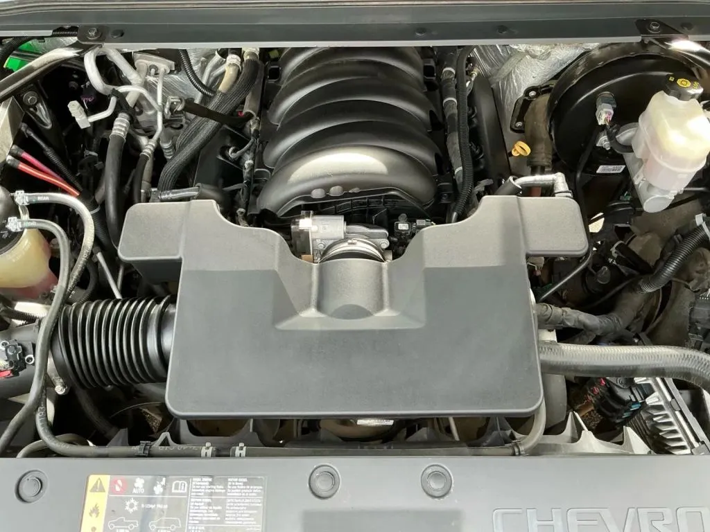 Chevrolet Tahoe photo 24