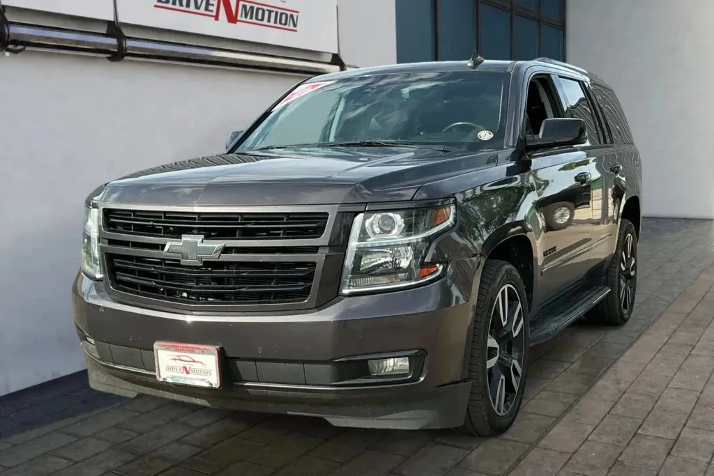 Chevrolet Tahoe photo 8