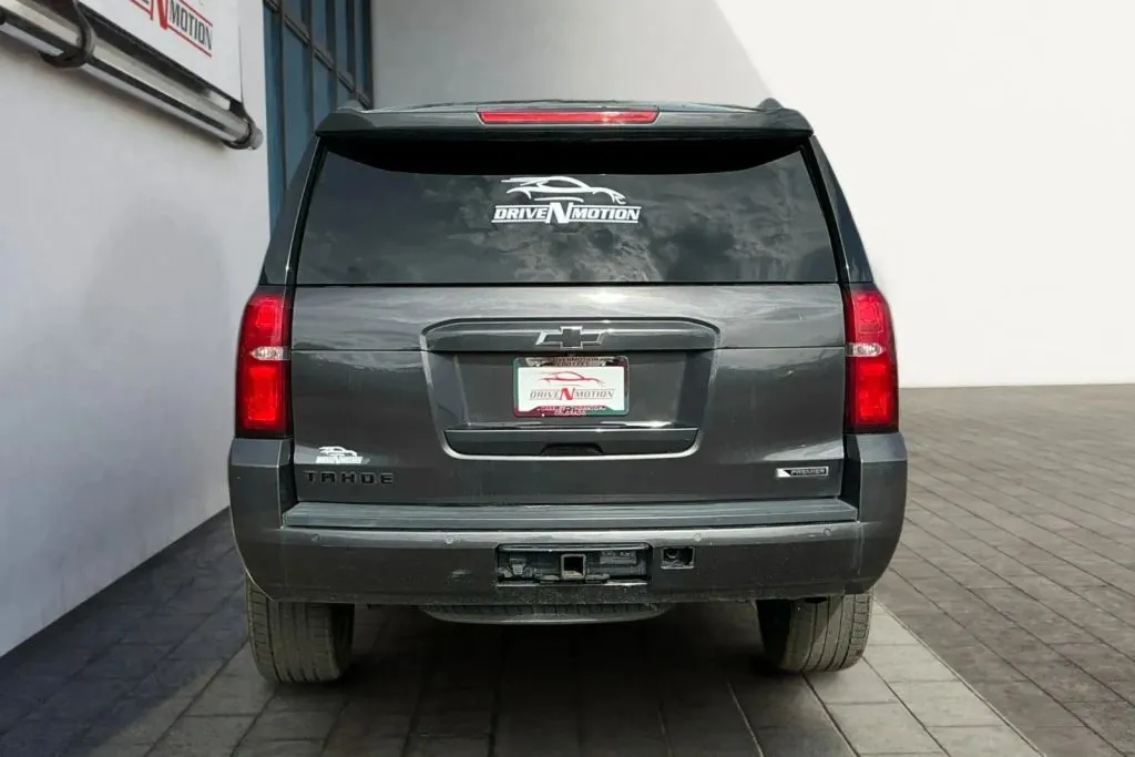 Chevrolet Tahoe photo 6