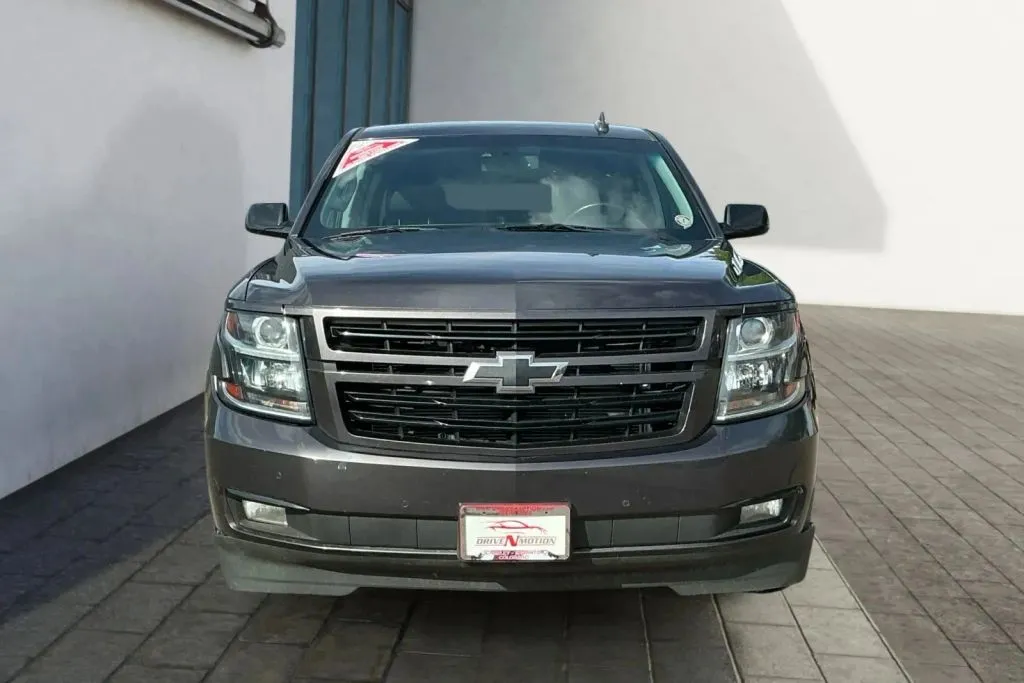 Chevrolet Tahoe photo 9