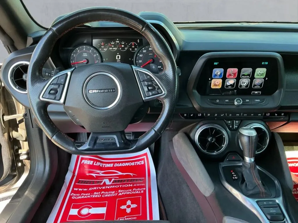 Chevrolet Camaro photo 15