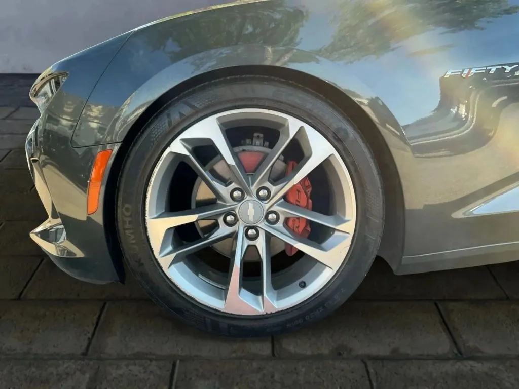 Chevrolet Camaro photo 23