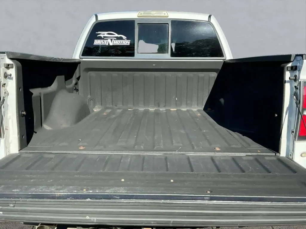 Ford F-150 photo 18