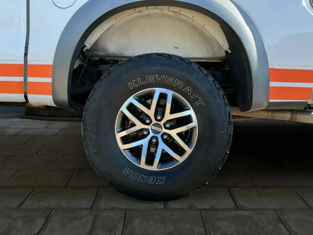 Ford F-150 photo 16