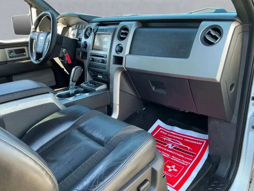 Ford F-150 photo 19