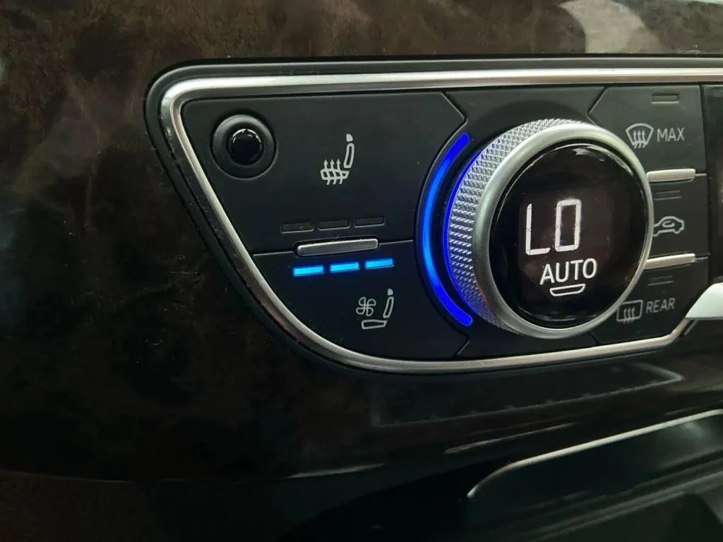 Audi Q7 photo 32