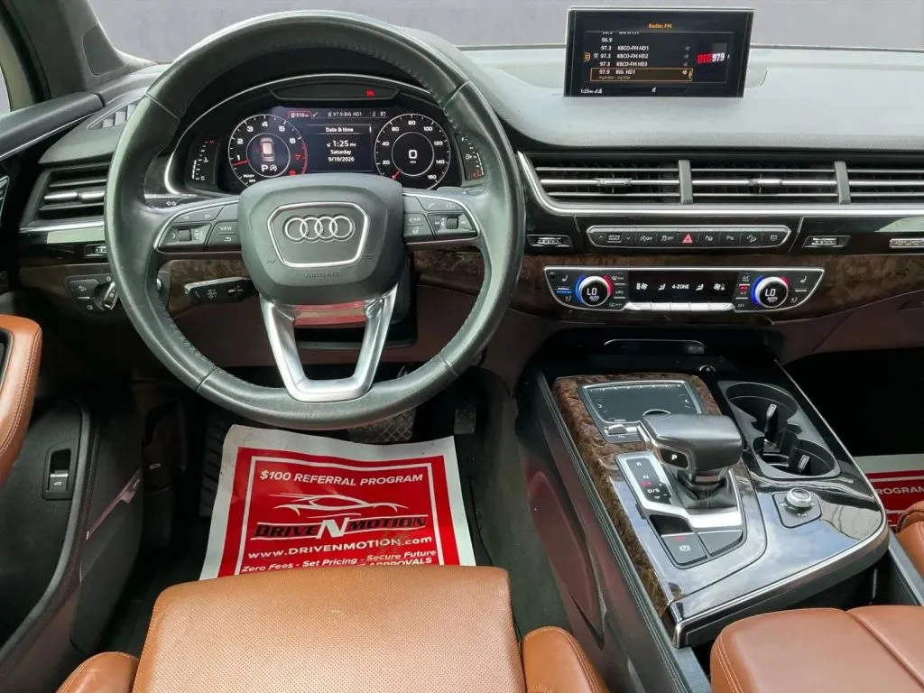 Audi Q7 photo 15