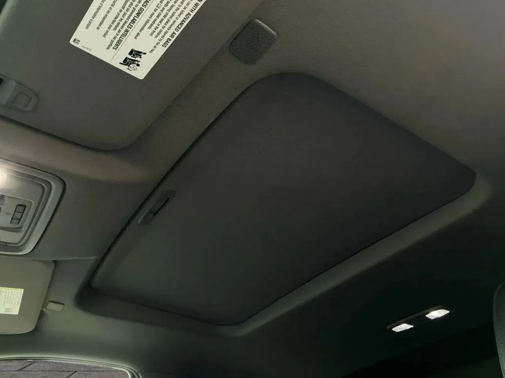 GMC Sierra photo 25
