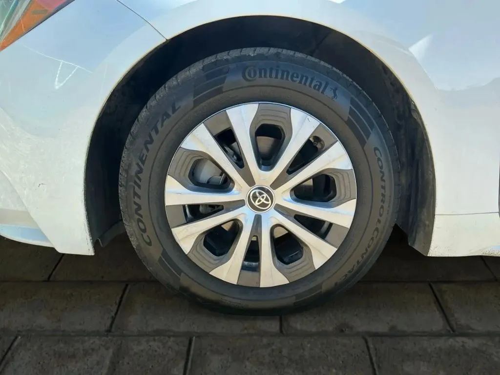 Toyota Corolla photo 24