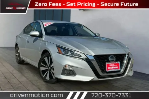 Silver 2021 Nissan Altima 2.5 SV Sedan 4D for sale in Thornton, CO
