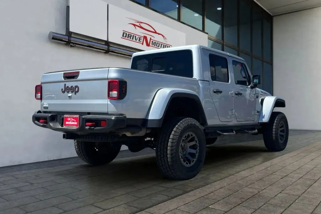 More photos of 2022 Jeep Gladiator Rubicon Pickup 4D 5 ft at Drive N-Motion Thornton, CO