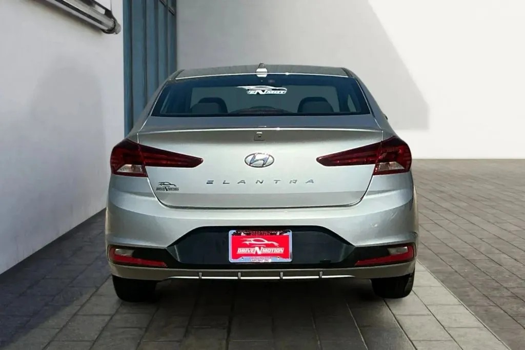 More photos of 2020 Hyundai Elantra SEL Sedan 4D at Drive N-Motion Thornton, CO