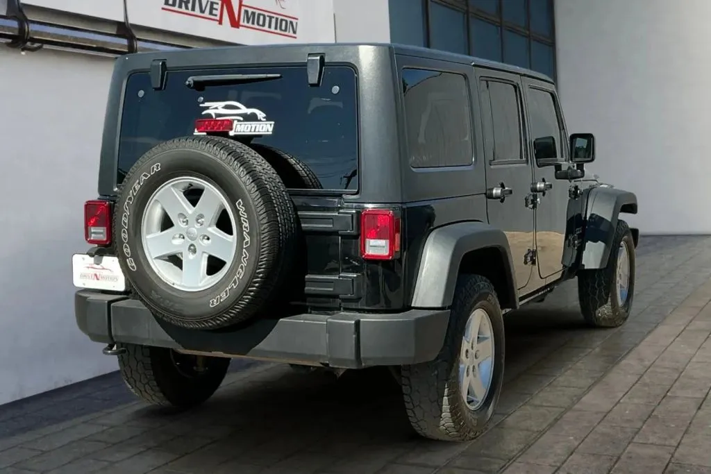 More photos of 2017 Jeep Wrangler Unlimited Sport SUV 4D at Drive N-Motion Thornton, CO