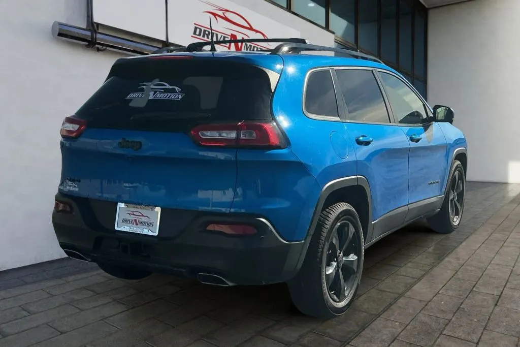 More photos of 2018 Jeep Cherokee Limited Sport Utility 4D at Drive N-Motion Thornton, CO
