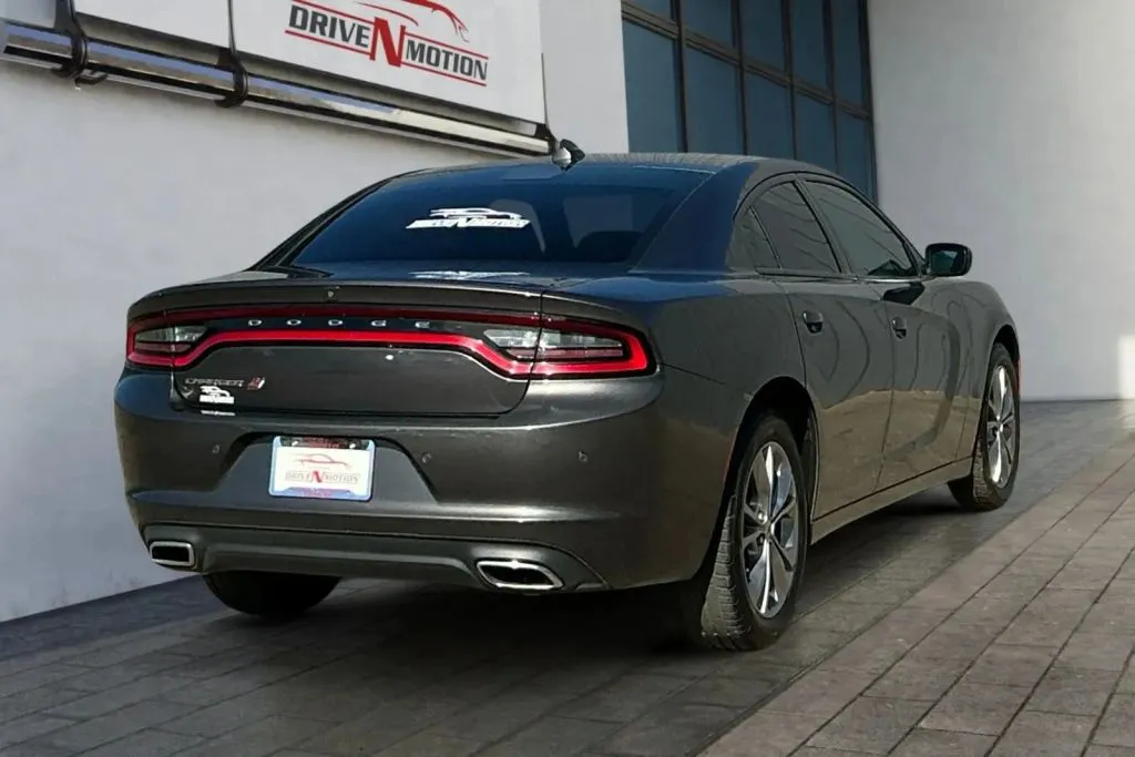 More photos of 2021 Dodge Charger SXT Sedan 4D at Drive N-Motion Thornton, CO