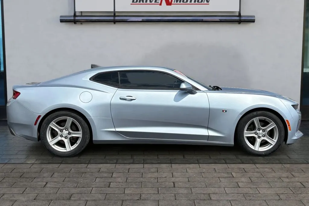 Photos of 2018 Chevrolet Camaro LT Coupe 2D for sale in Thornton, CO at Drive N-Motion Thornton