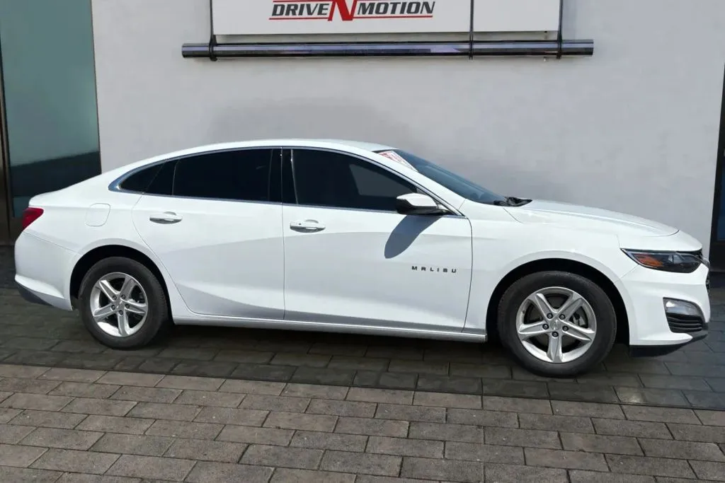 Another view of 2022 Chevrolet Malibu LS Sedan 4D for sale in Thornton, CO at Drive N-Motion Thornton