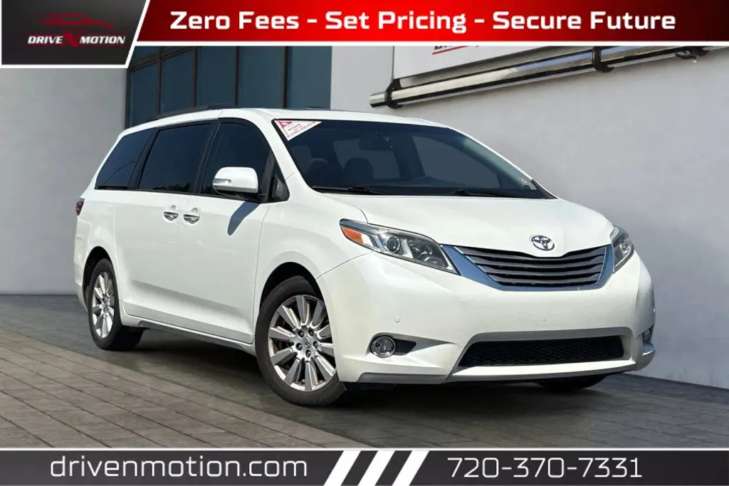 White 2017 Toyota Sienna Limited Minivan 4D for sale in Thornton, CO
