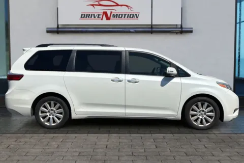 Another view of 2017 Toyota Sienna Limited Minivan 4D for sale in Thornton, CO at Drive N-Motion Thornton