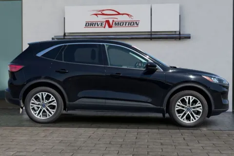 Another view of 2022 Ford Escape SEL Hybrid Sport Utility 4D for sale in Thornton, CO at Drive N-Motion Thornton