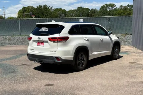 Another view of 2019 Toyota Highlander Limited Platinum Sport Utility 4D for sale in Thornton, CO at Drive N-Motion Thornton