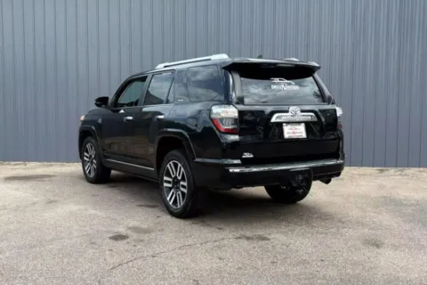More photos of 2021 Toyota 4Runner Limited Sport Utility 4D at Drive N-Motion Thornton, CO