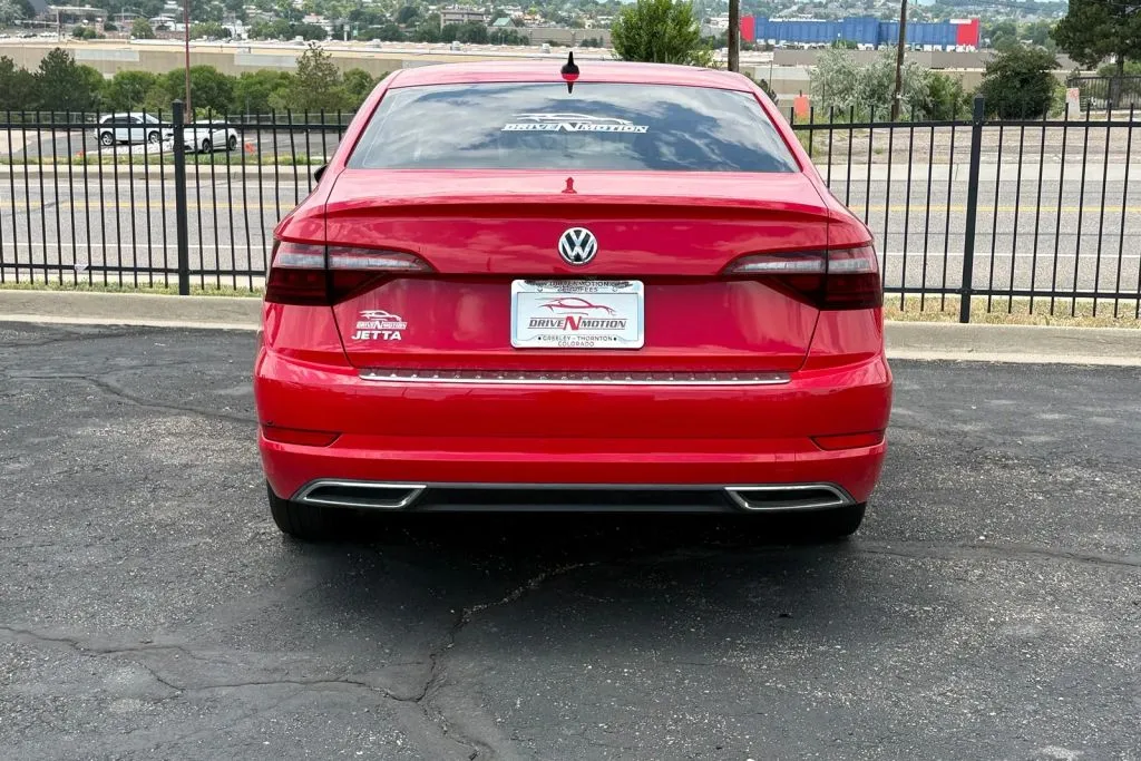 More photos of 2020 Volkswagen Jetta 1.4T R-Line Sedan 4D at Drive N-Motion Thornton, CO