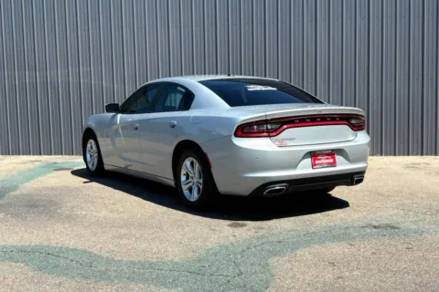 More photos of 2019 Dodge Charger SXT Sedan 4D at Drive N-Motion Thornton, CO